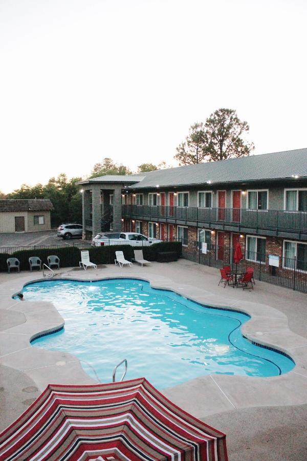 Days Inn By Wyndham Show Low Buitenkant foto